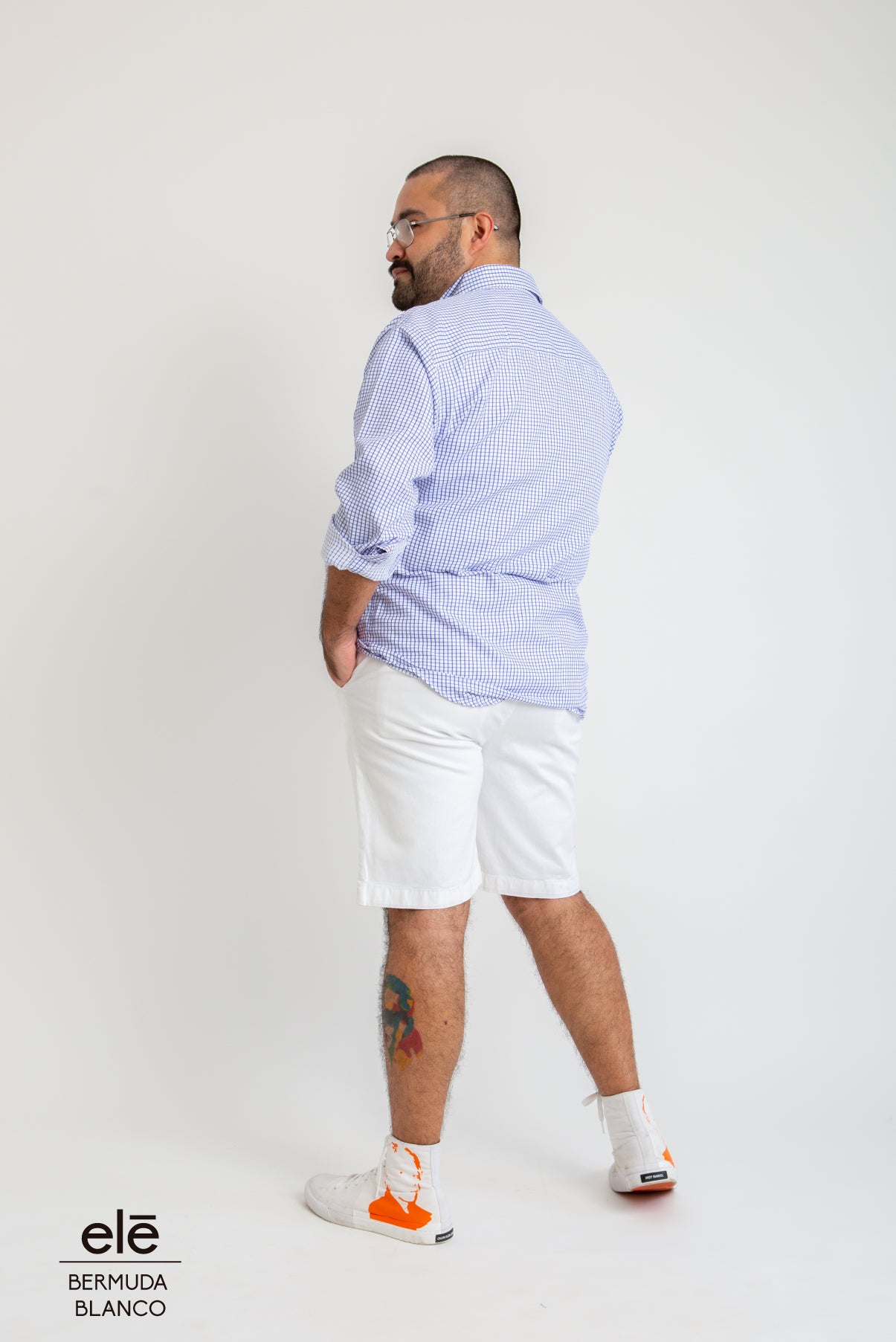 BERMUDA DE GABARDINA BLANCO