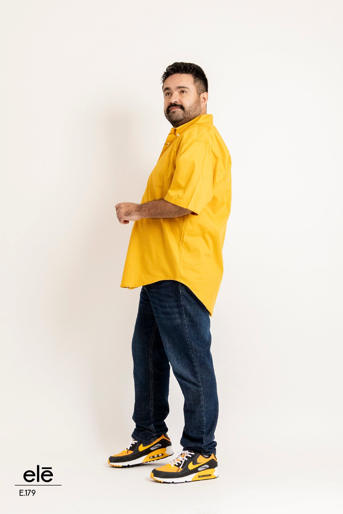 CAMISA AMARILLO LISA MANGA CORTA