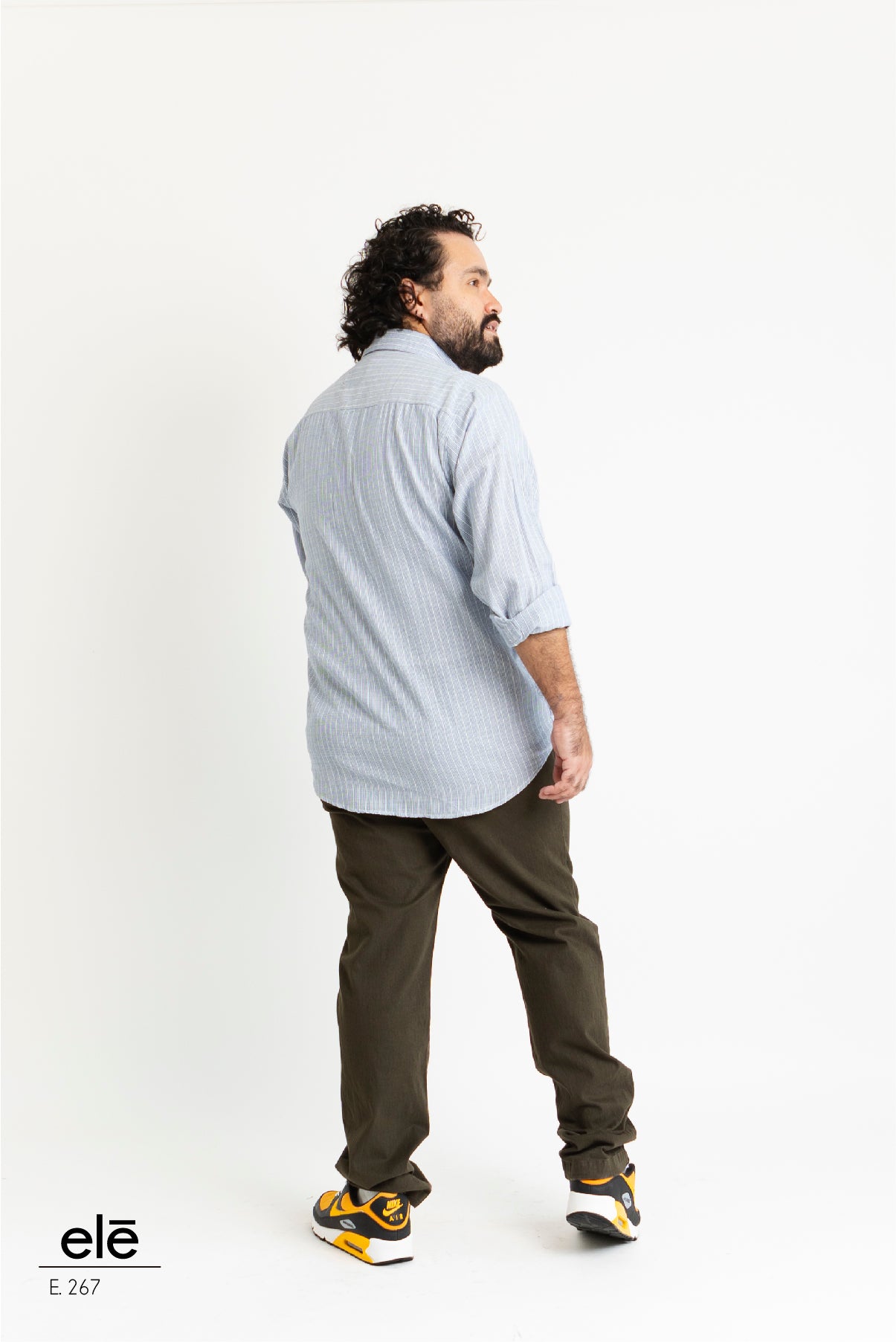CAMISA AZUL LINEAS BLANCO