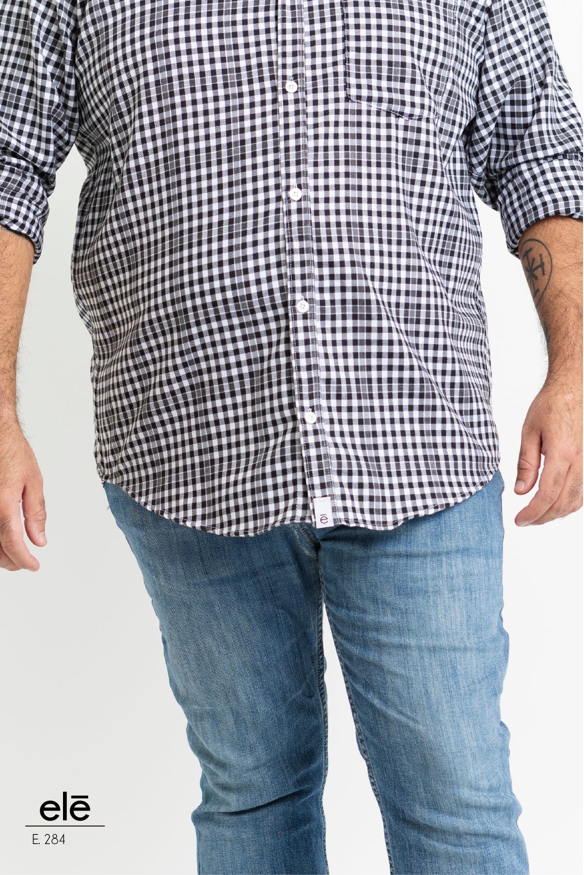 CAMISA CUADROS NEGRO Y BLANCO