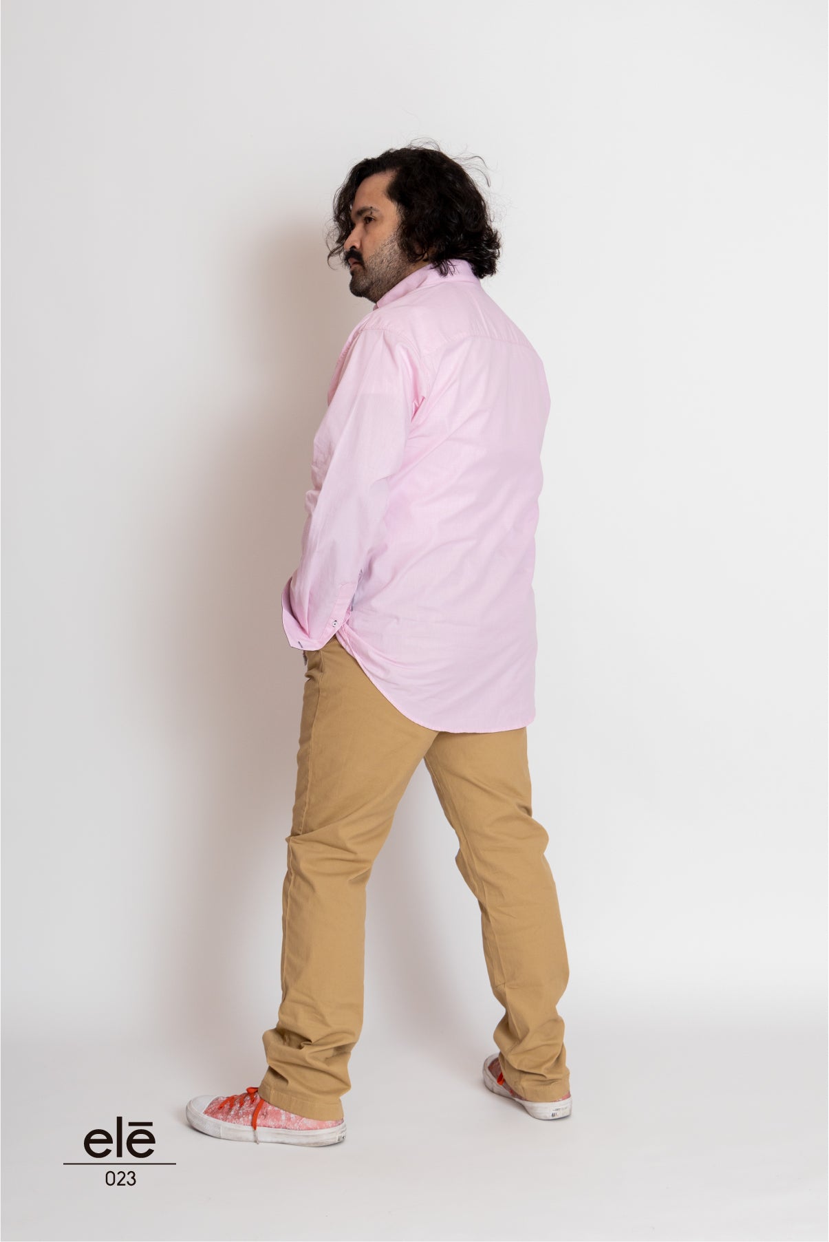CAMISA ROSA LISA COMBINACIÓN PUÑO Y CUELLO