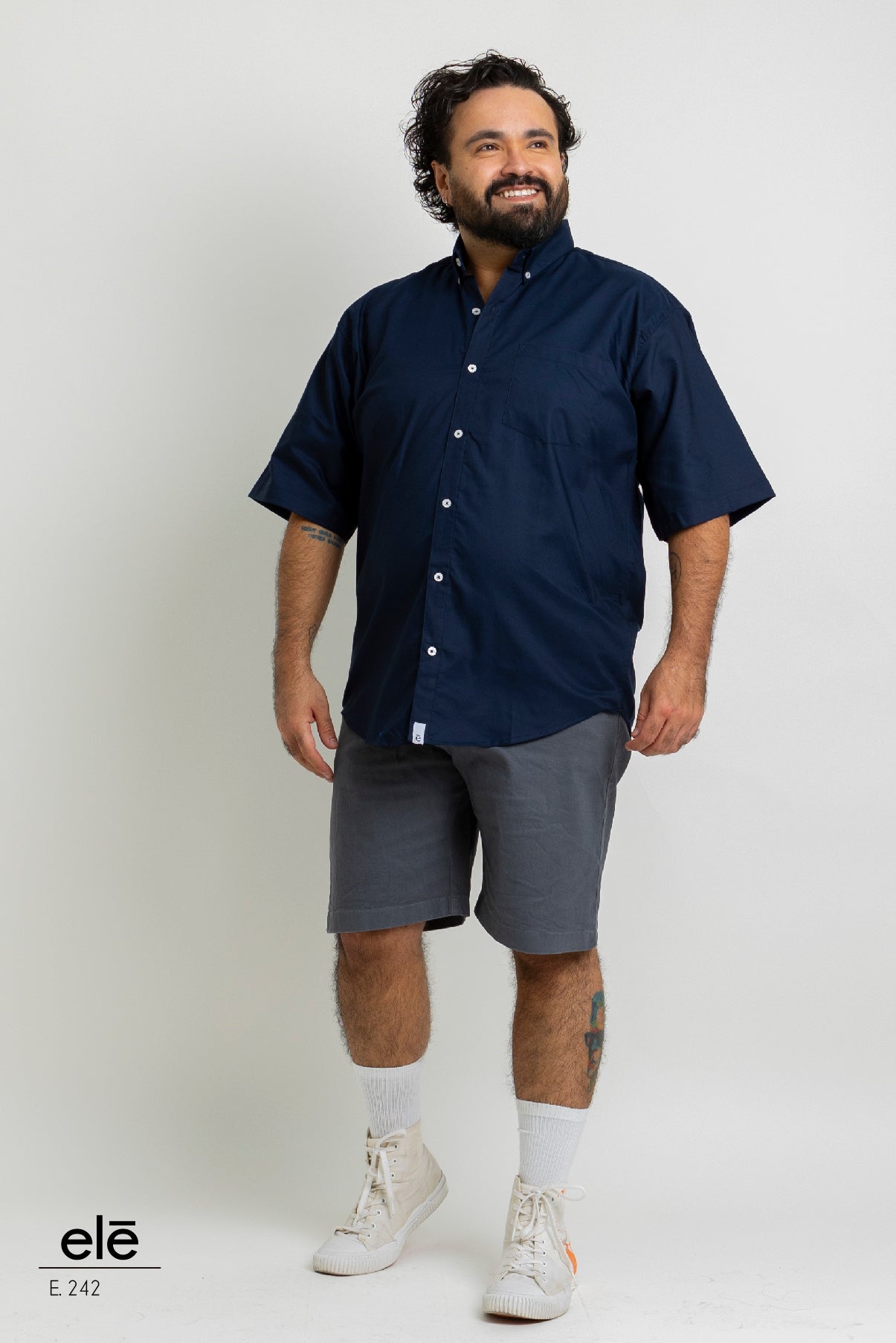 CAMISA AZUL MARINO LISA MANGA CORTA